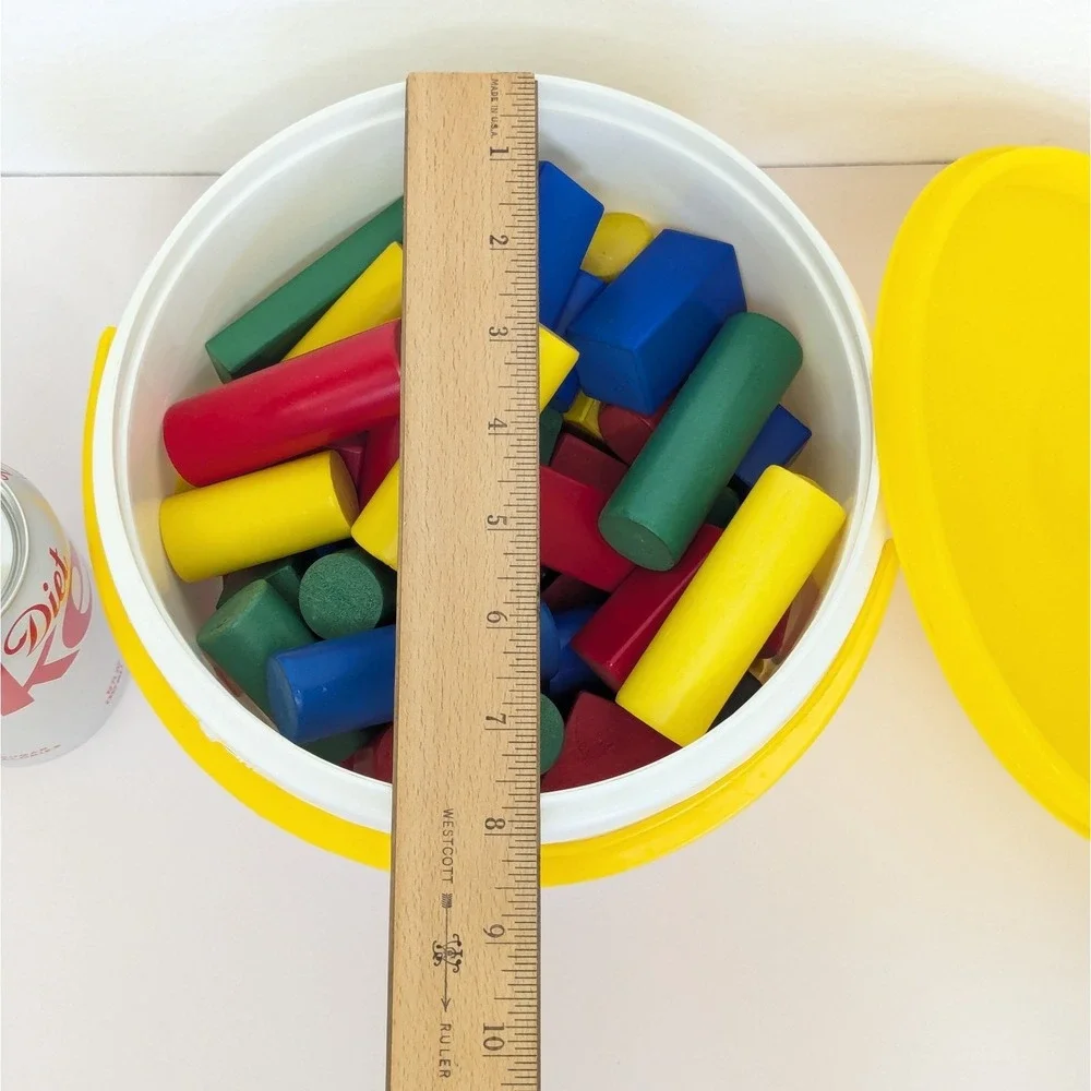 Vtg Discovery Toys Tub O' Blocks Multi-Color 67pc Build Stack Float w/Bucket